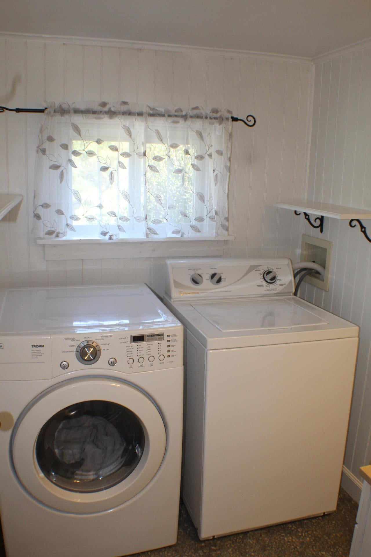 2880 Larks Lake Road Pellston, MI 49769 - Photo 18 of 33 Gallery Image 18
