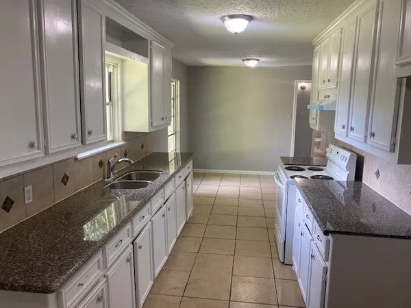 $1,595 | 2503 Marshall Street, Pasadena, TX 77506