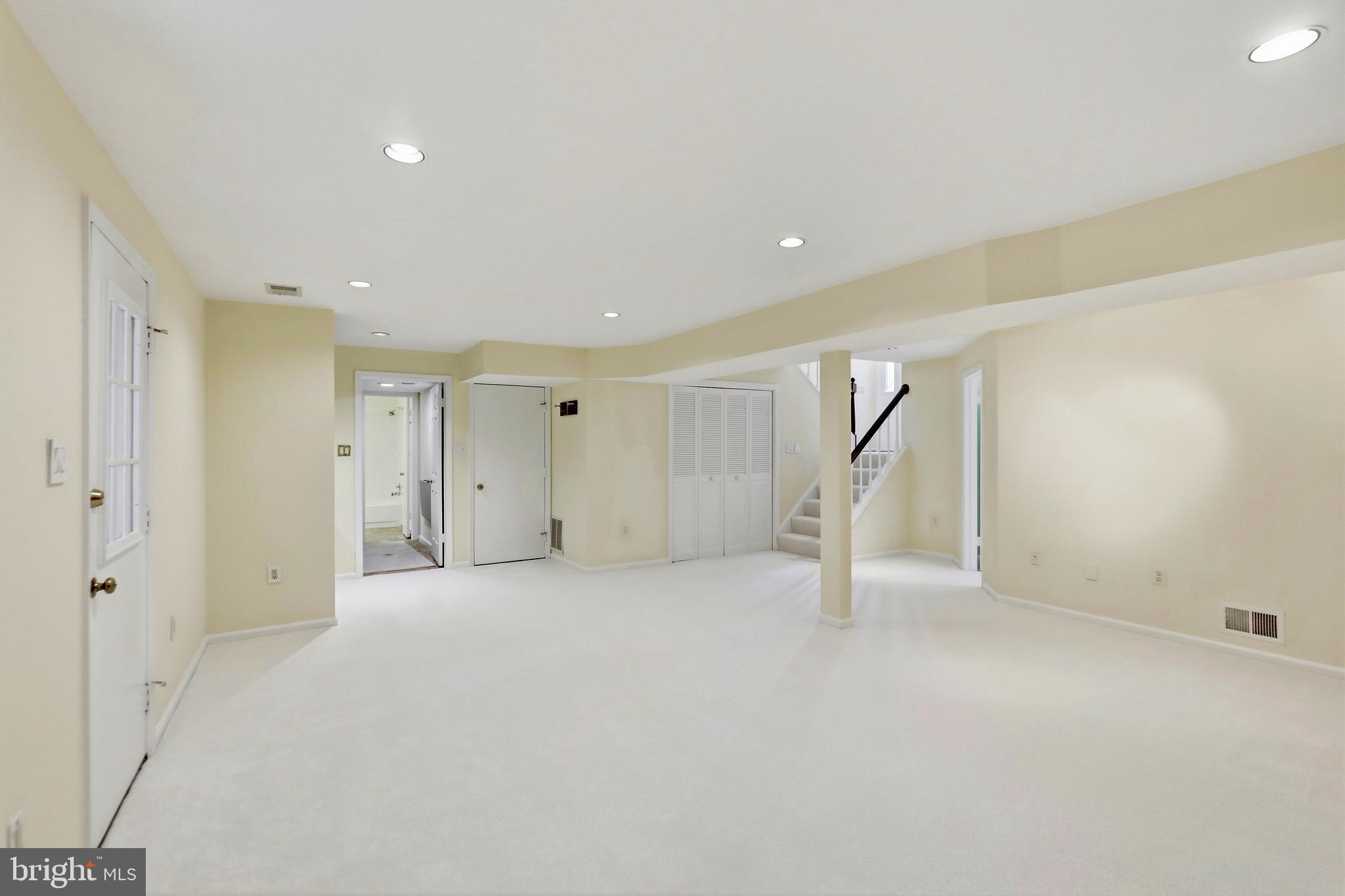 10147 Red Spruce Road Fairfax, VA 22032 - Photo 26 of 40 Gallery Image 26