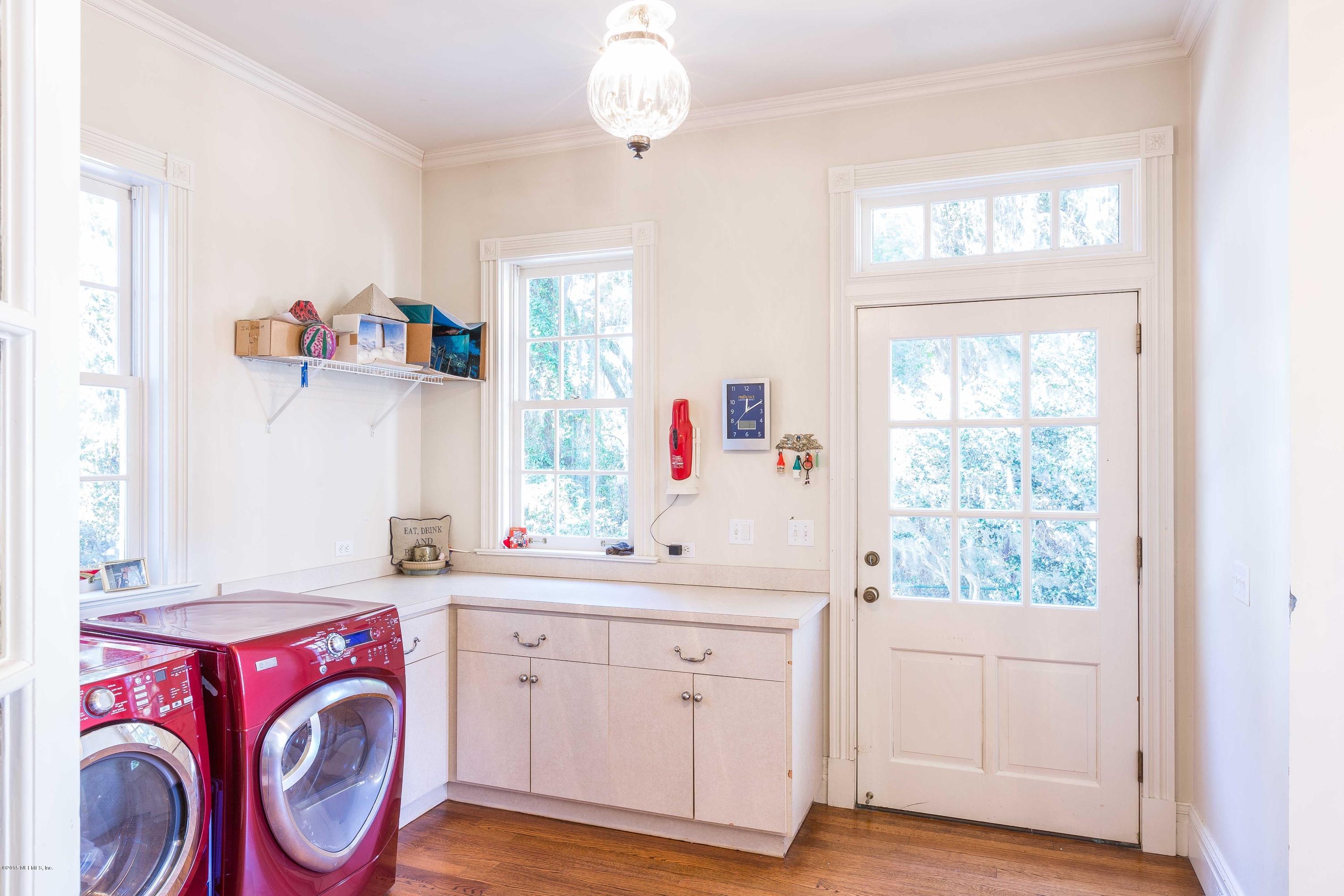 13970 Mandarin Road Jacksonville, FL 32223 - Photo 18 of 74 Laundry room