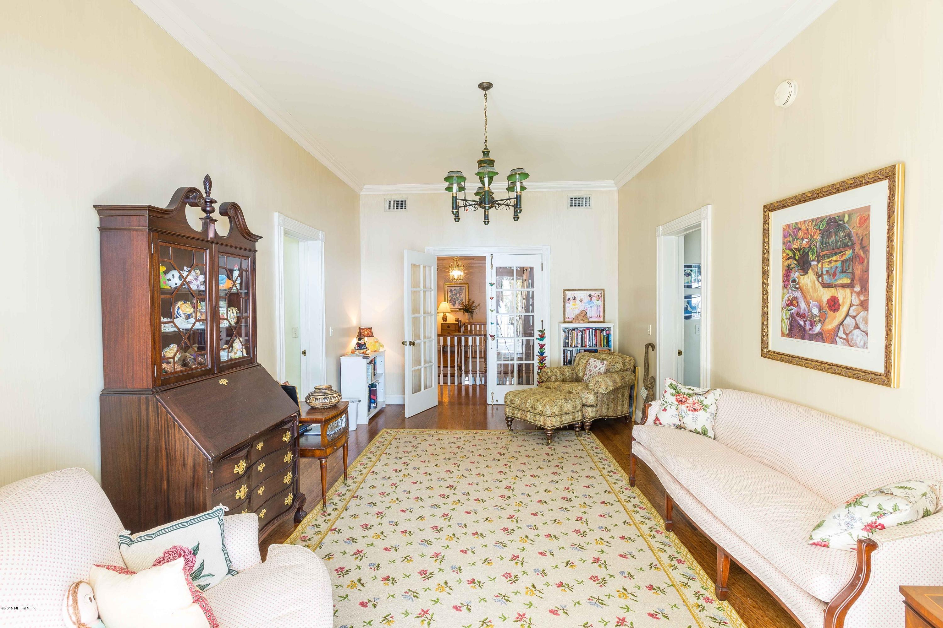 13970 Mandarin Road Jacksonville, FL 32223 - Photo 38 of 74 Master Bedroom seating area