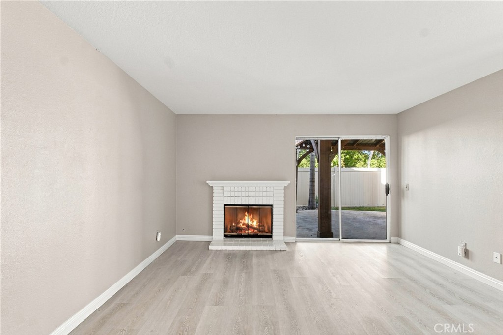 811 Ranch Vista Road Corona, CA 92879 - Photo 6 of 34 Gallery Image 6