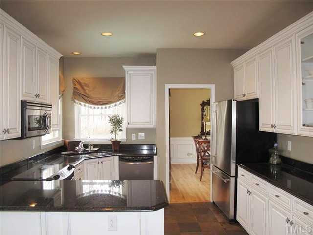 3600 Moss Bluff Court Raleigh, NC 27613 - Photo 10 of 25 Kitchen