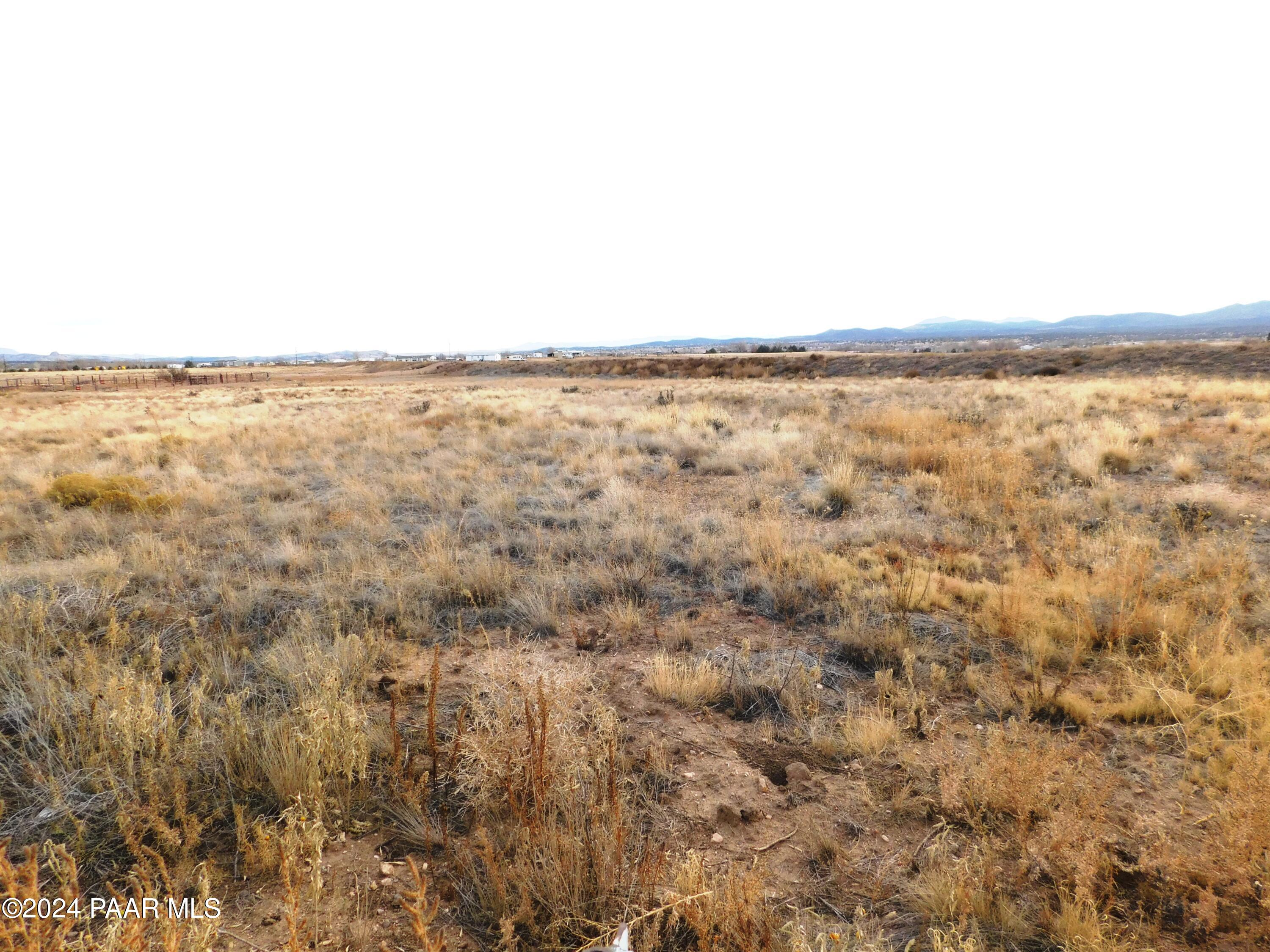 1805 West Big Sky Ranch Road Paulden, AZ 86334 - Photo 2 of 4 a view of an ocean