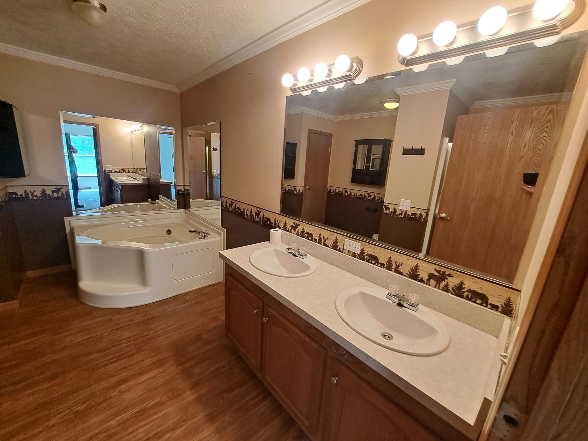 4292 Clear Lake Road Lake, MI 48632 - Photo 11 of 16 Gallery Image 11