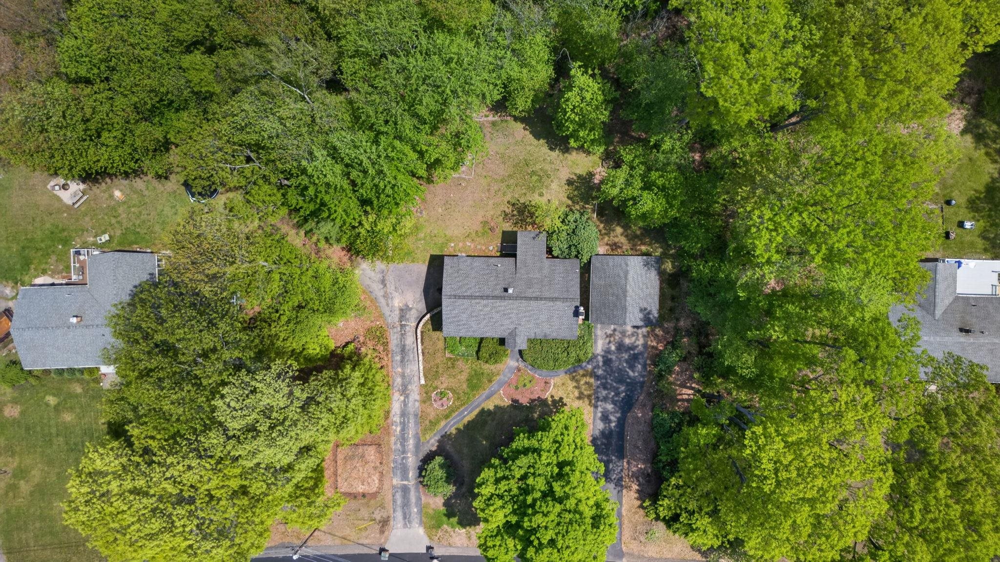 63 Walker Road Atkinson, NH 03811 - Photo 4 of 46 Gallery Image 4