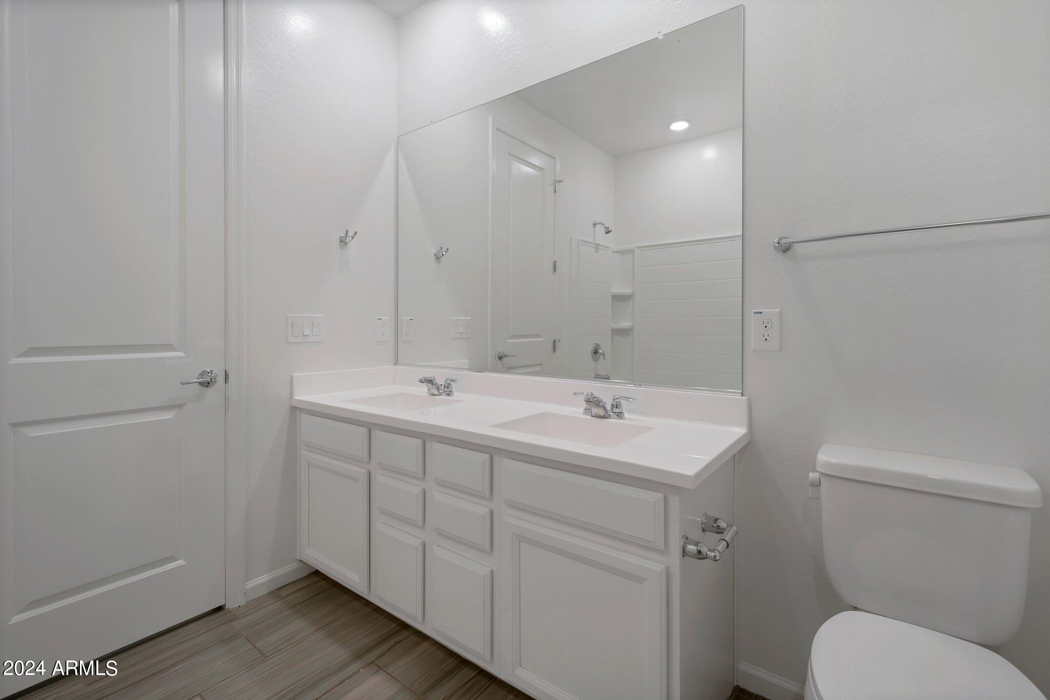 44866 West Rhea Road Maricopa, AZ 85139 - Photo 14 of 23 14-web-or-mls-QP--7