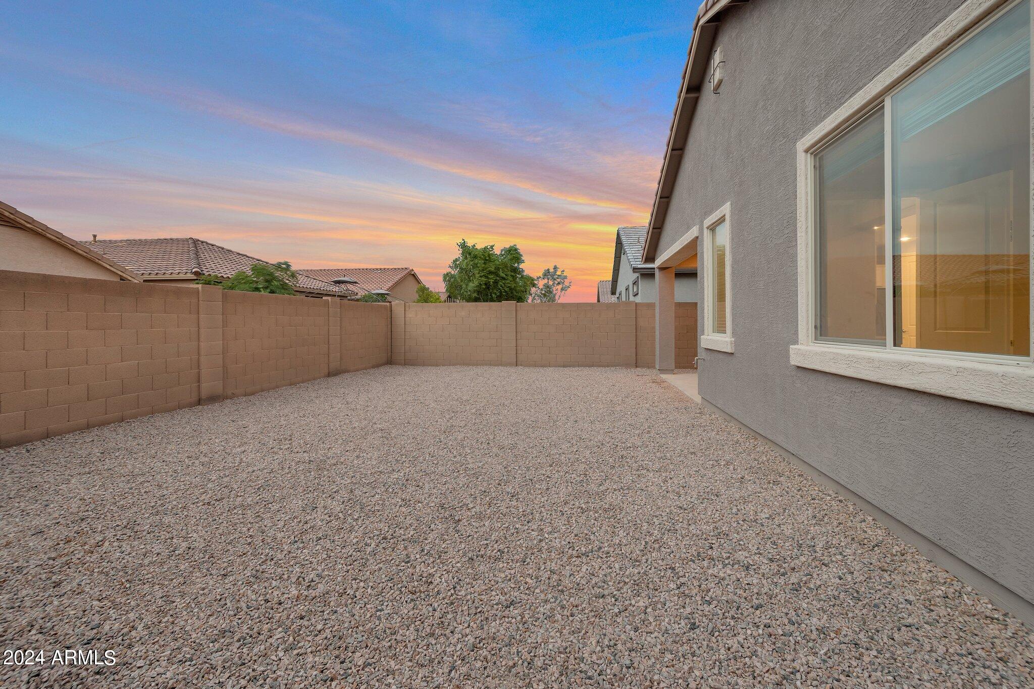 44866 West Rhea Road Maricopa, AZ 85139 - Photo 4 of 23 4-web-or-mls-QP--20