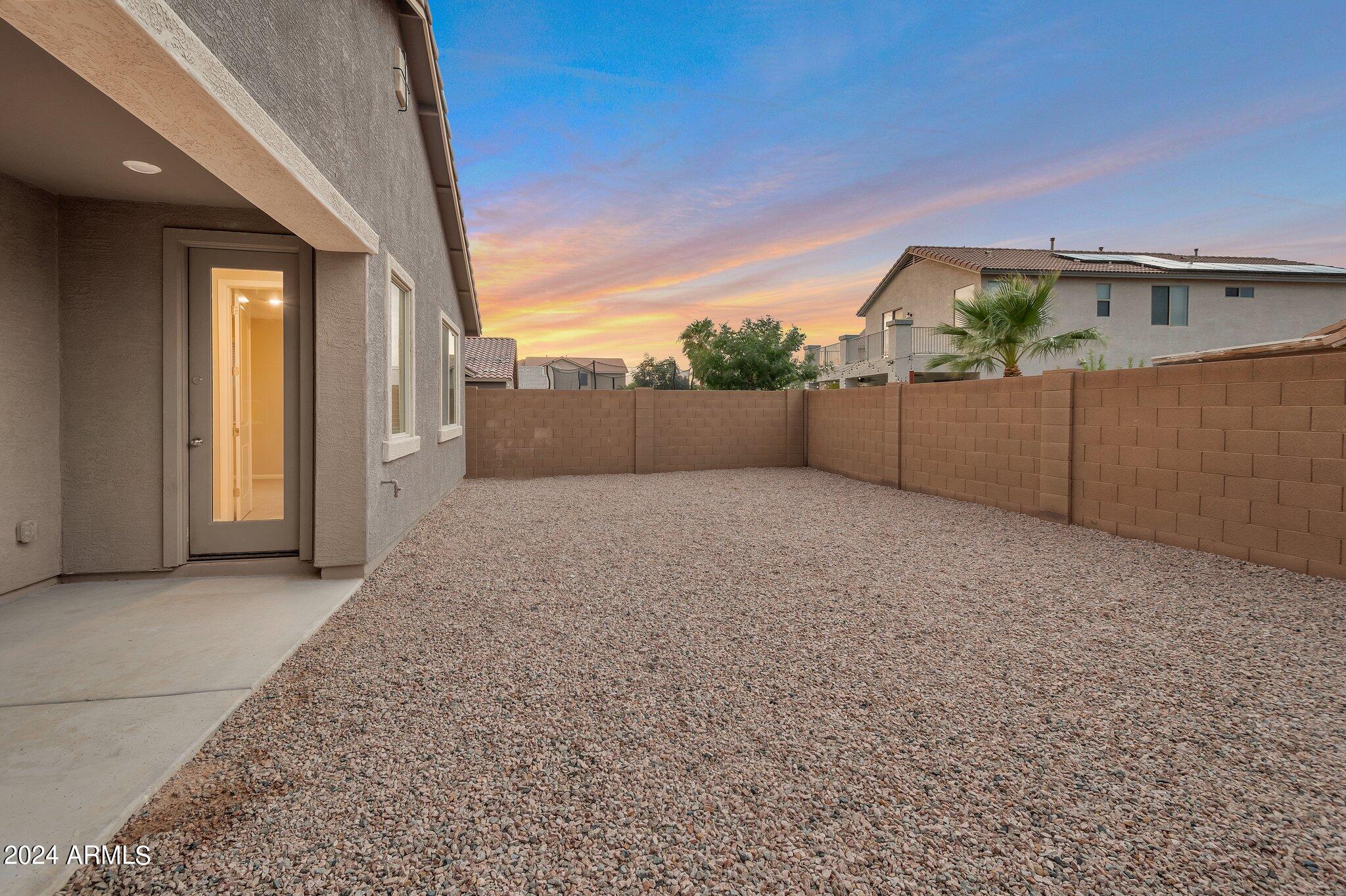 44866 West Rhea Road Maricopa, AZ 85139 - Photo 8 of 23 8-web-or-mls-QP--16
