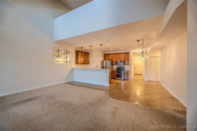 $435,000 | 918 Tuscany Drive, Unit 4M, Camdenton, MO 65020