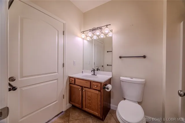 $435,000 | 918 Tuscany Drive, Unit 4M, Camdenton, MO 65020