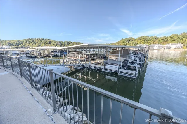 $435,000 | 918 Tuscany Drive, Unit 4M, Camdenton, MO 65020