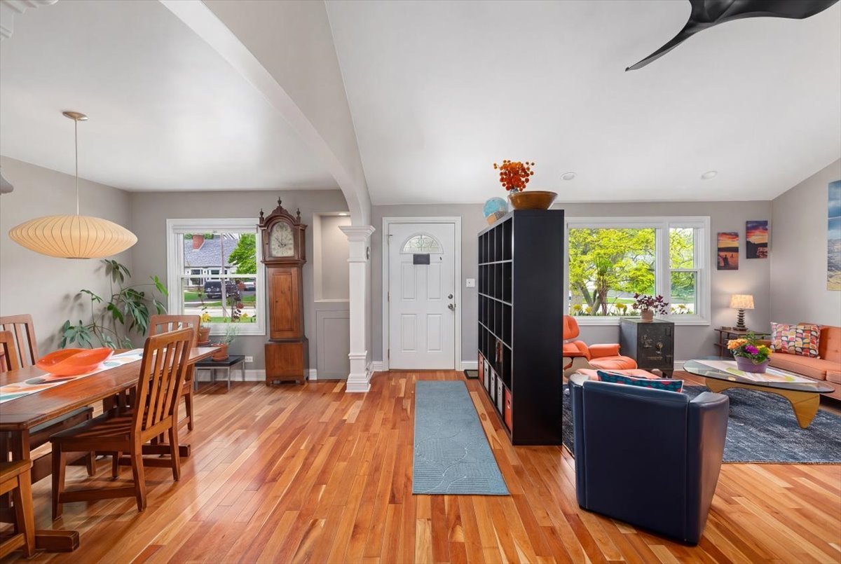 826 North Main Street Naperville, IL 60563 - Photo 16 of 47
