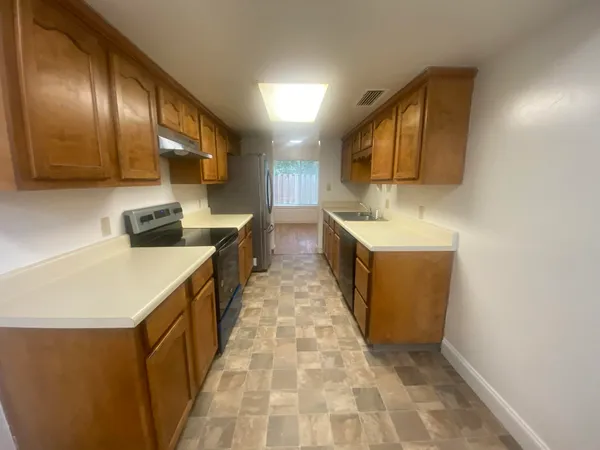 $1,795 | 2869 Blairstone Court, Tallahassee, FL 32301
