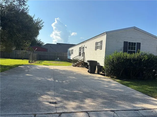 $1,000 | 145 Danos Lane, Belle Chasse, LA 70037