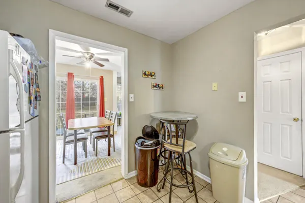 $295,000 | 233 South Hill Drive, Westampton, NJ 08060