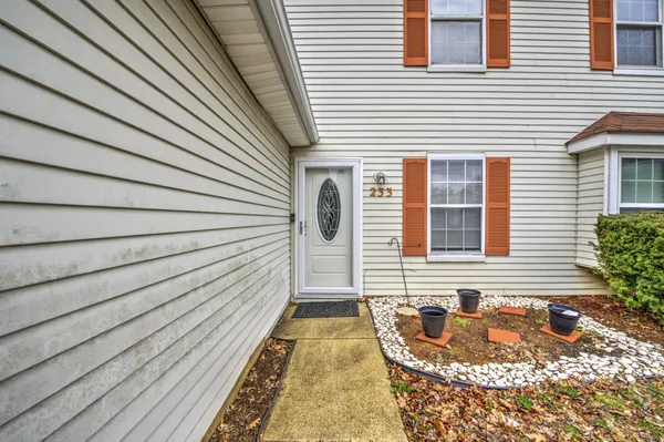 $295,000 | 233 South Hill Drive, Westampton, NJ 08060
