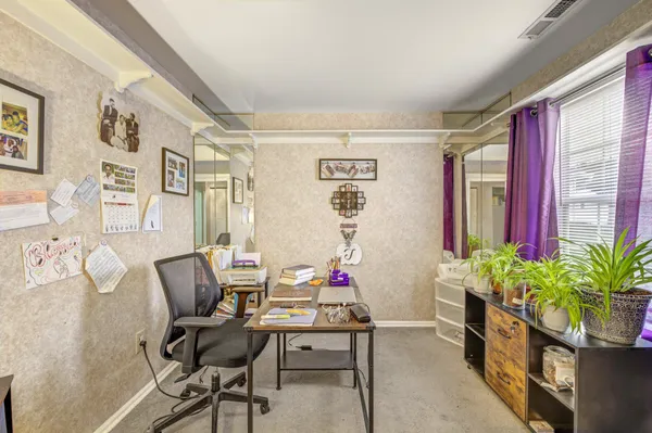 $295,000 | 233 South Hill Drive, Westampton, NJ 08060
