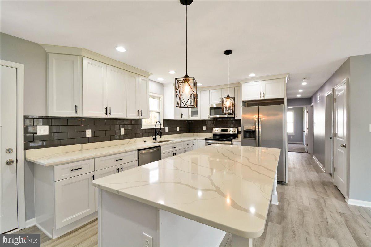 1324 Maple Avenue Baltimore, MD 21221 - Photo 12 of 45 Gallery Image 12
