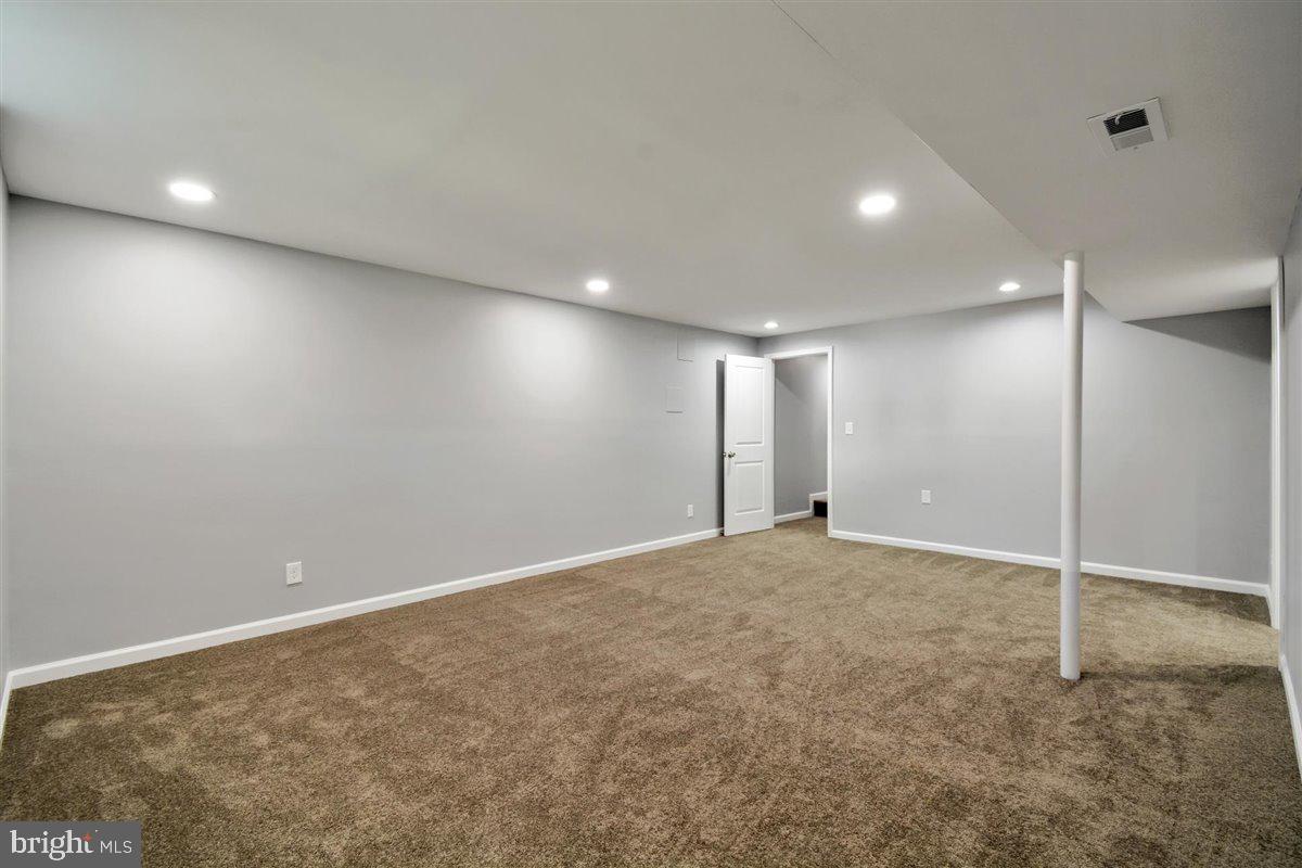 1324 Maple Avenue Baltimore, MD 21221 - Photo 39 of 45 Gallery Image 39