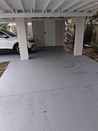 $3,200 | 5815 Garden Avenue, West Palm Beach, FL 33405