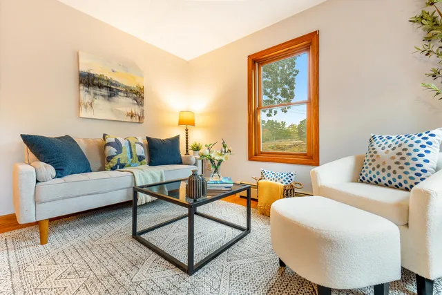 $775,000 | 327 Pine Hill Road, York, ME 03902