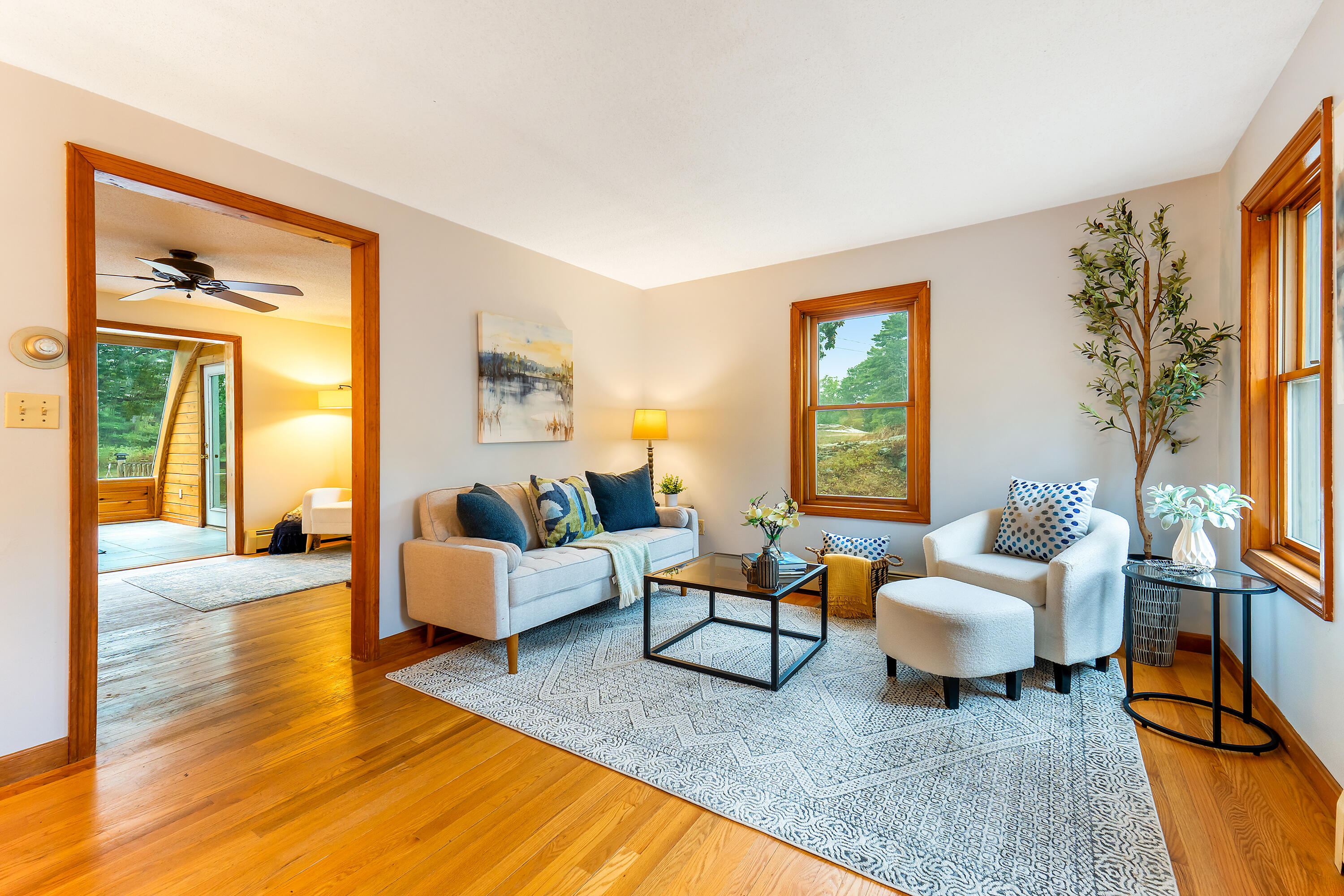 327 Pine Hill Road York, ME 03902 - Photo 19 of 57 327 Pine Hill Rd New Interior_104