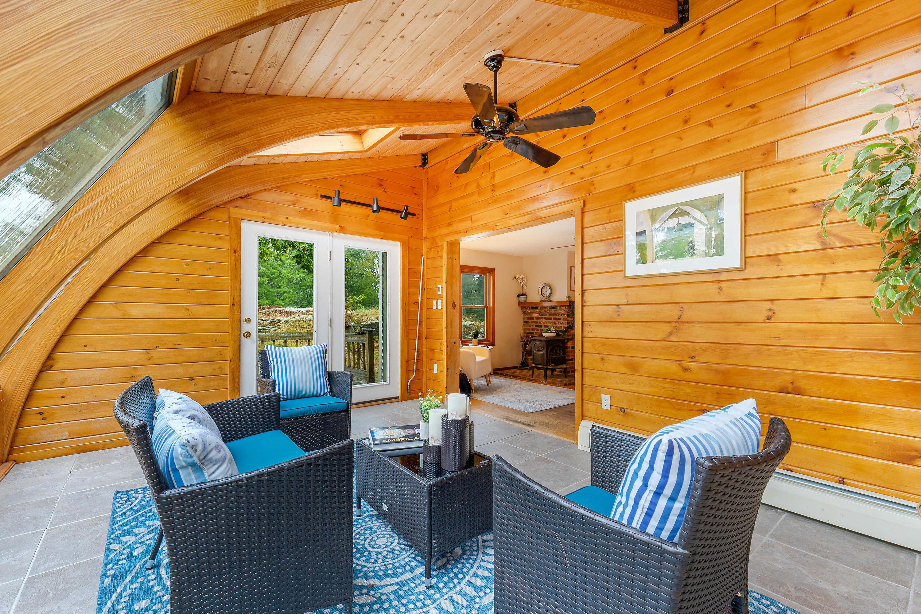 327 Pine Hill Road York, ME 03902 - Photo 21 of 57 327 Pine Hill Rd New Interior_110