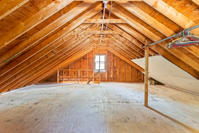 $775,000 | 327 Pine Hill Road, York, ME 03902