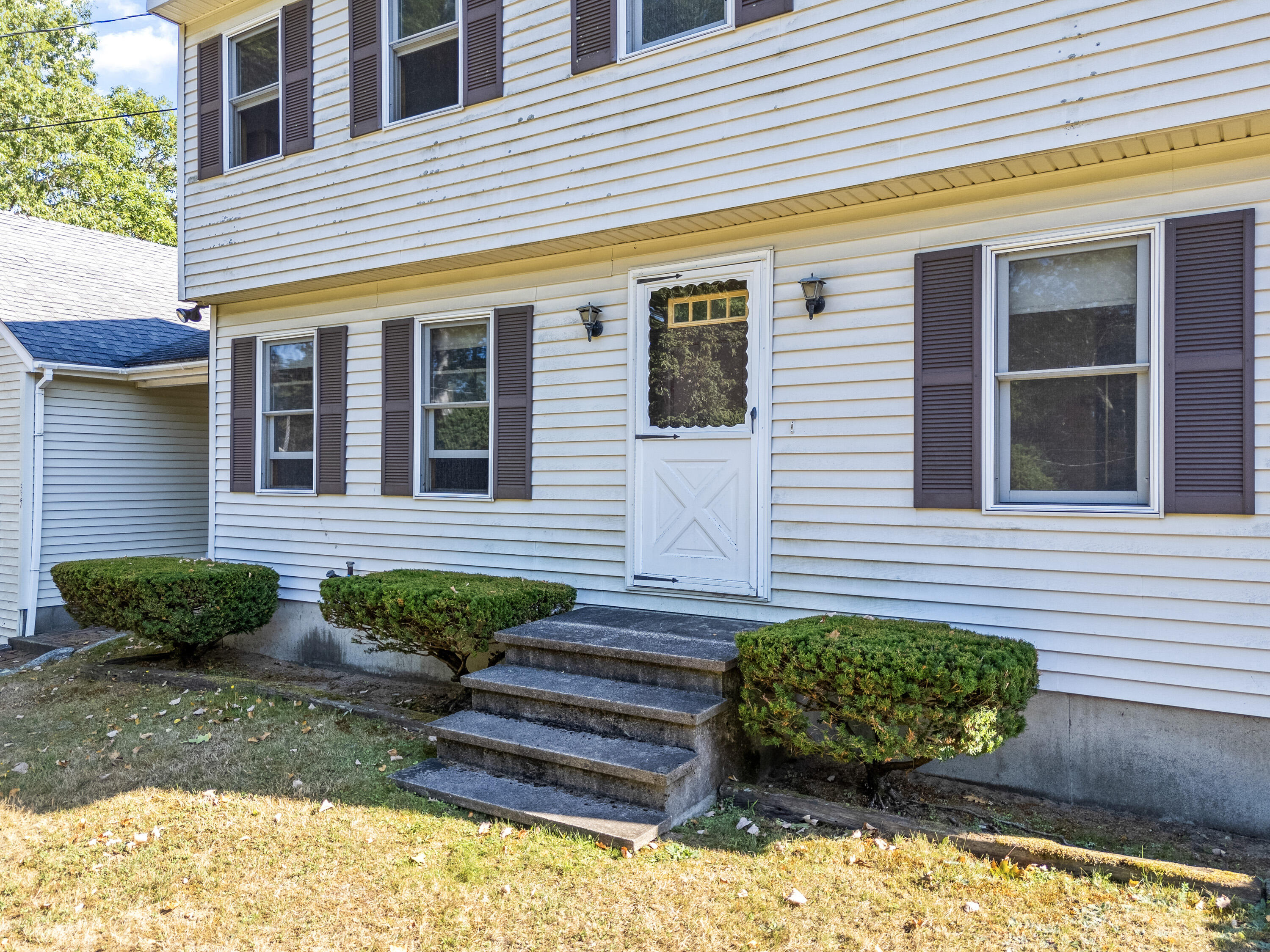 327 Pine Hill Road York, ME 03902 - Photo 7 of 57 327 Pine Hill Rd_104