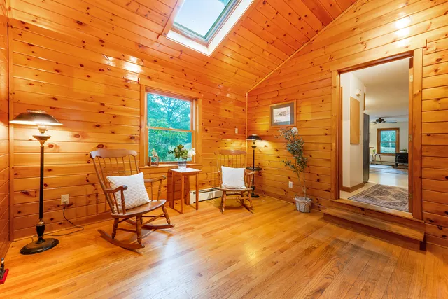 $775,000 | 327 Pine Hill Road, York, ME 03902