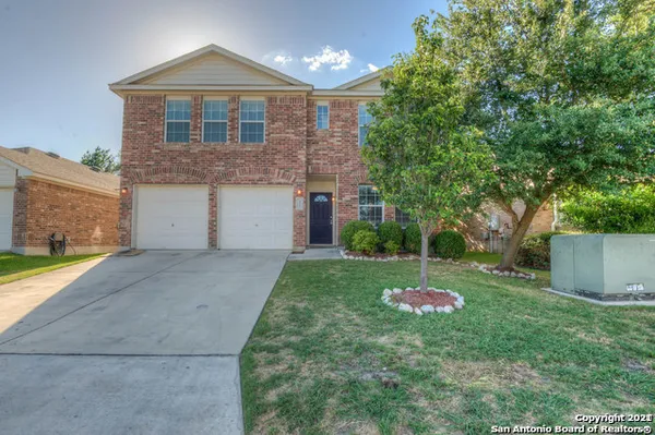 $2,325 | 3735 Sumantra Cliff, San Antonio, TX 78261