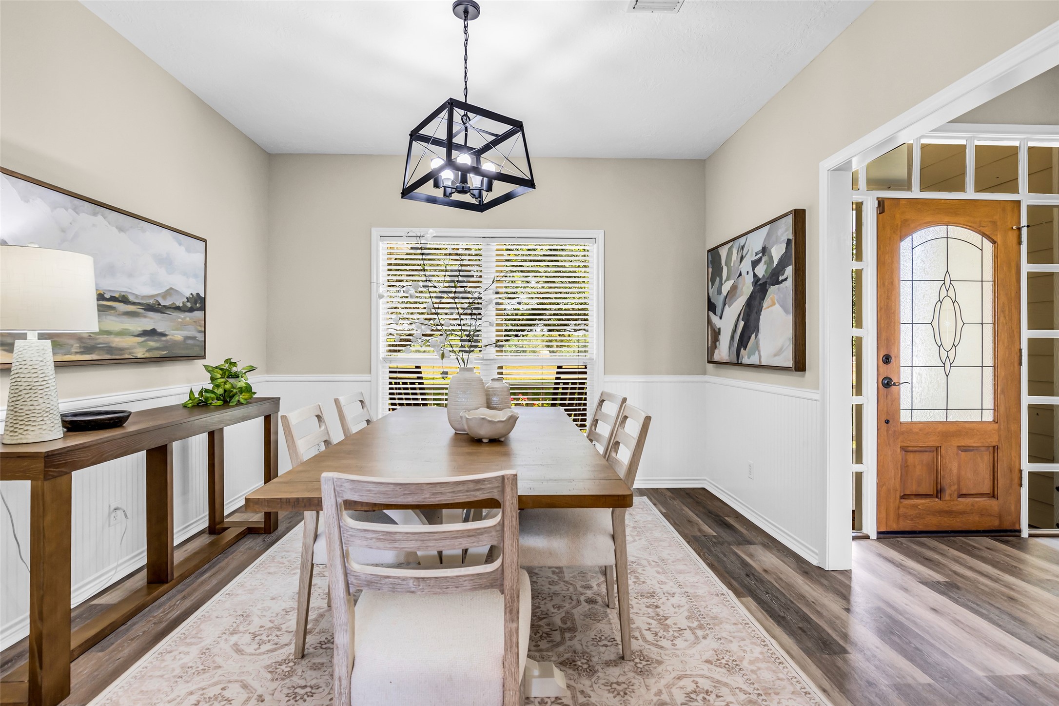 1075 Harrisburg Road Brenham, TX 77833 - Photo 7 of 48 Spacious dining room open to the hallway and foyer