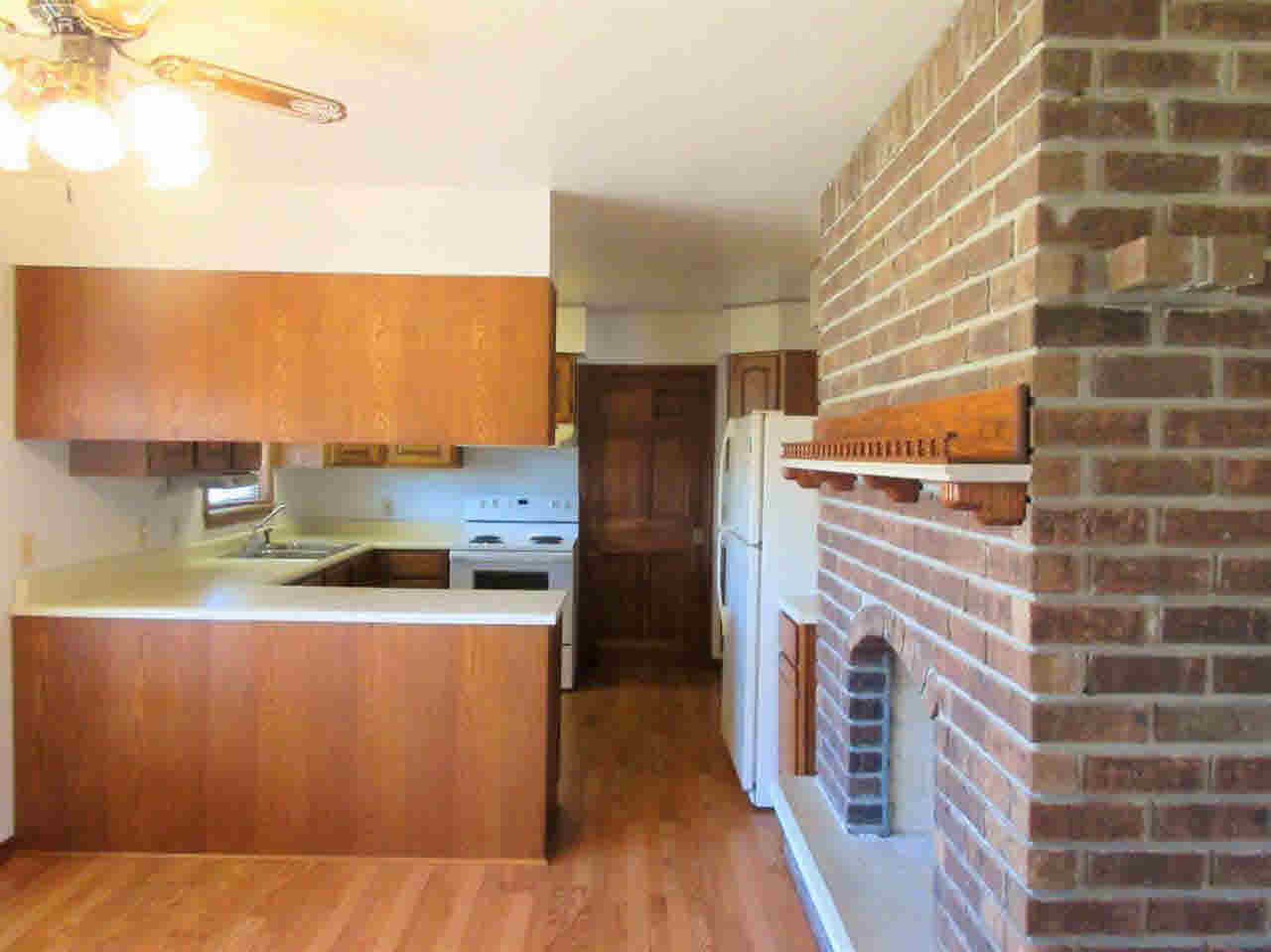 6314 North Webster Road Mount Morris, MI 48458 - Photo 10 of 27 21262957-9.JPG