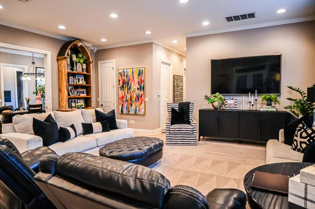 $695,000 | 1155 Fm 2392, Dimmitt, TX 79027