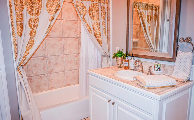 $695,000 | 1155 Fm 2392, Dimmitt, TX 79027