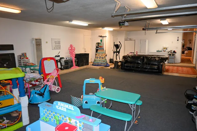 $695,000 | 1155 Fm 2392, Dimmitt, TX 79027