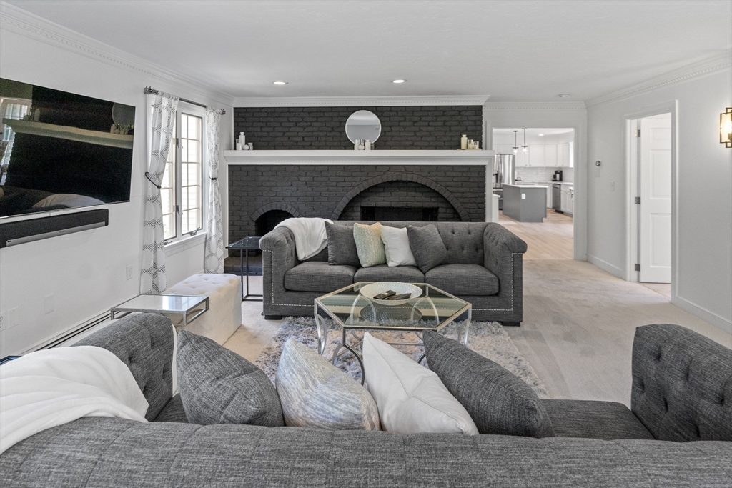 64 Whitewood Road Milford, MA 01757 - Photo 20 of 42 Gallery Image 20