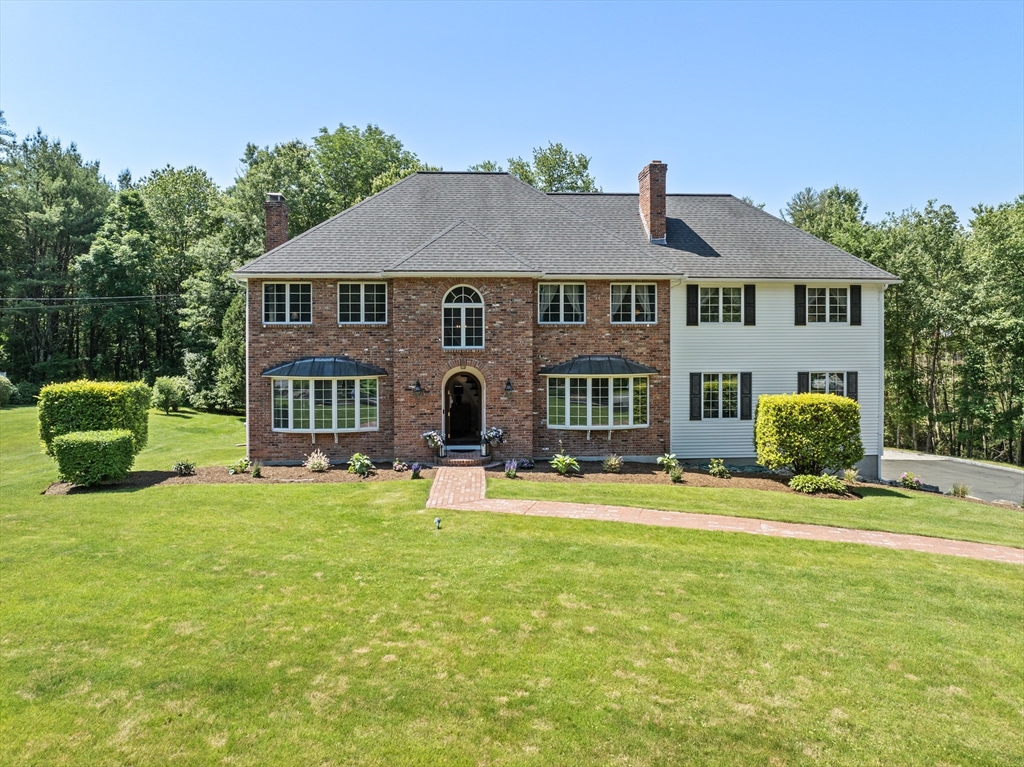 64 Whitewood Road Milford, MA 01757 - Photo 2 of 42 Gallery Image 2