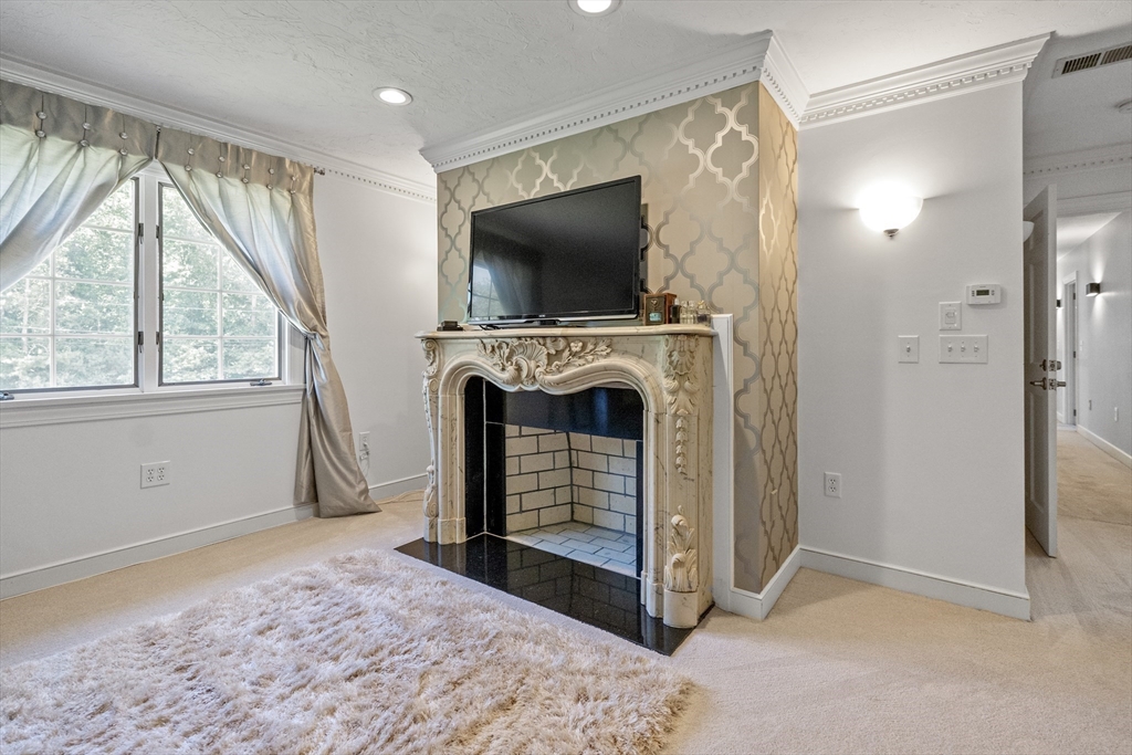 64 Whitewood Road Milford, MA 01757 - Photo 25 of 42 Gallery Image 25