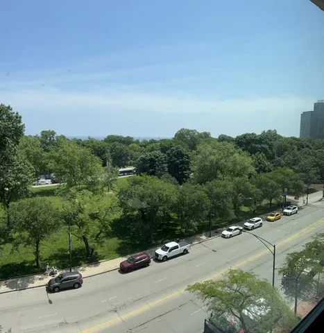 $2,900 | 1850 North Clark Street, Unit 708, Chicago, IL 60614