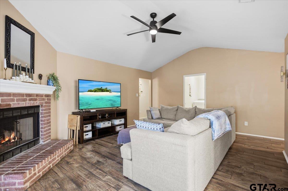 261 Frederick Circle Flint, TX 75762 - Photo 11 of 39