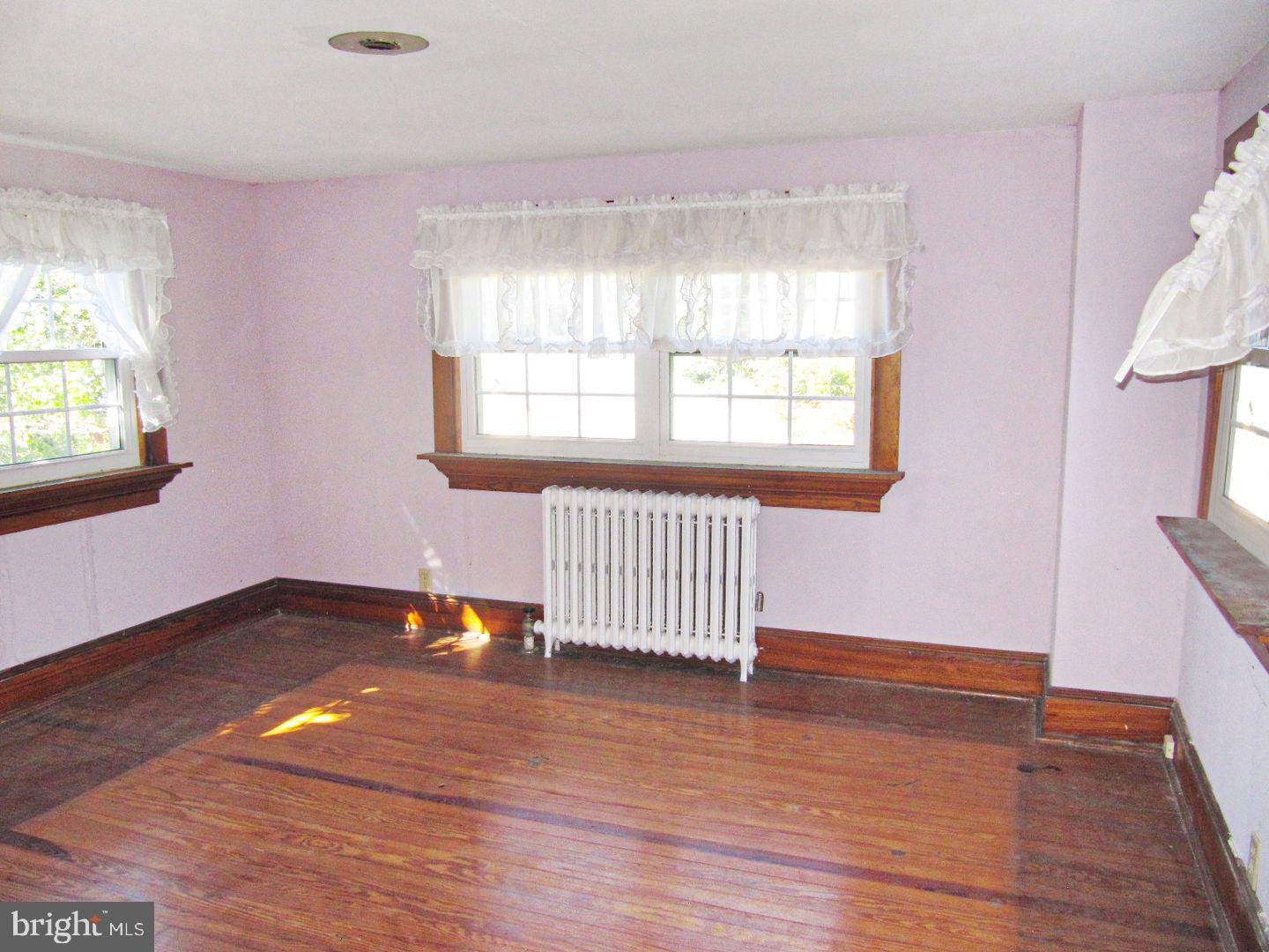 839 Taneytown Road Gettysburg, PA 17325 - Photo 18 of 23 Loft (2nd Floor)