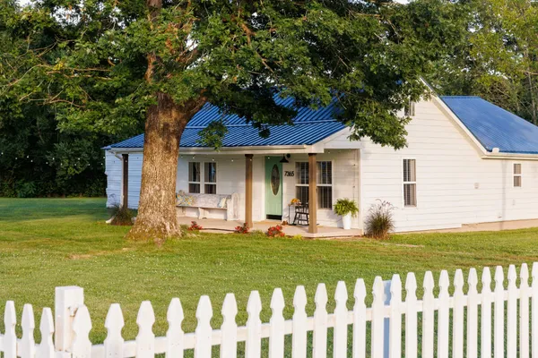 $845,000 | 7365 Coldwater Road, Fairview, TN 37062