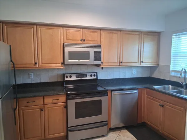 $2,800 | 505 Northeast 20th Avenue, Unit 217, Deerfield Beach, FL 33441