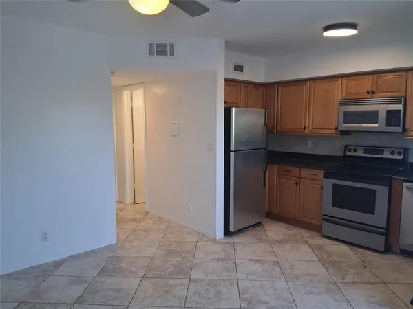 $2,800 | 505 Northeast 20th Avenue, Unit 217, Deerfield Beach, FL 33441
