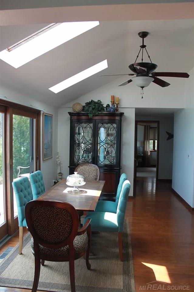 2849 South Lakeshore Road Applegate, MI 48401 - Photo 5 of 13 31289996-4.JPG