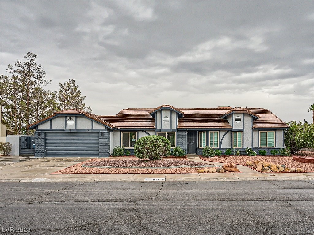 3637 North Solitude Road Las Vegas, NV 89108 - Photo 1 of 25 Gallery Image 1