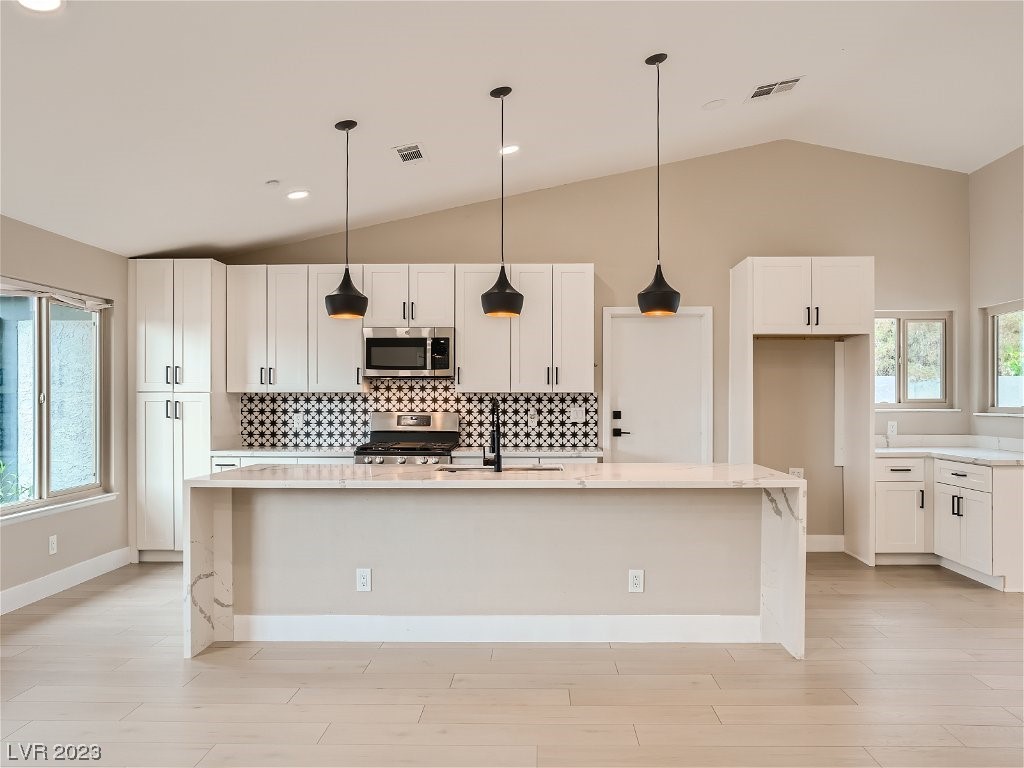 3637 North Solitude Road Las Vegas, NV 89108 - Photo 12 of 25 Gallery Image 12