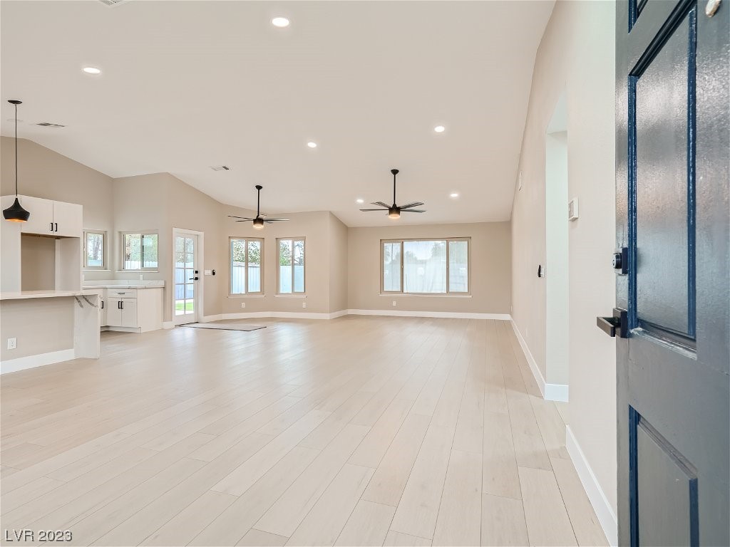 3637 North Solitude Road Las Vegas, NV 89108 - Photo 5 of 25 Gallery Image 5